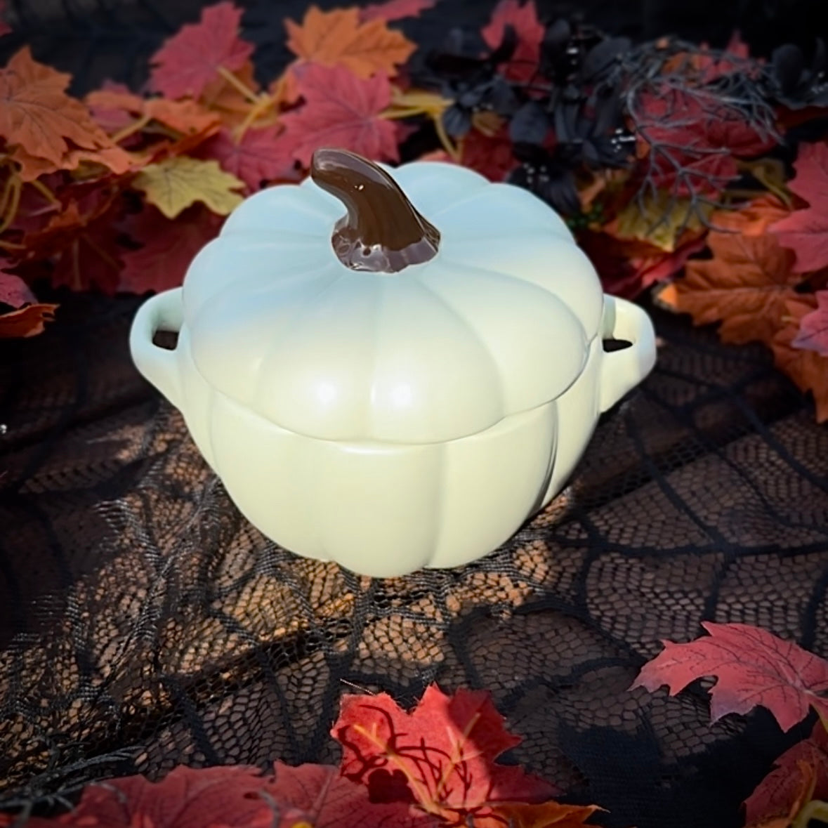 LIMITED EDITION | 24oz Pumpkin Chai Scented Candle | Decorative Ceramic with Lid