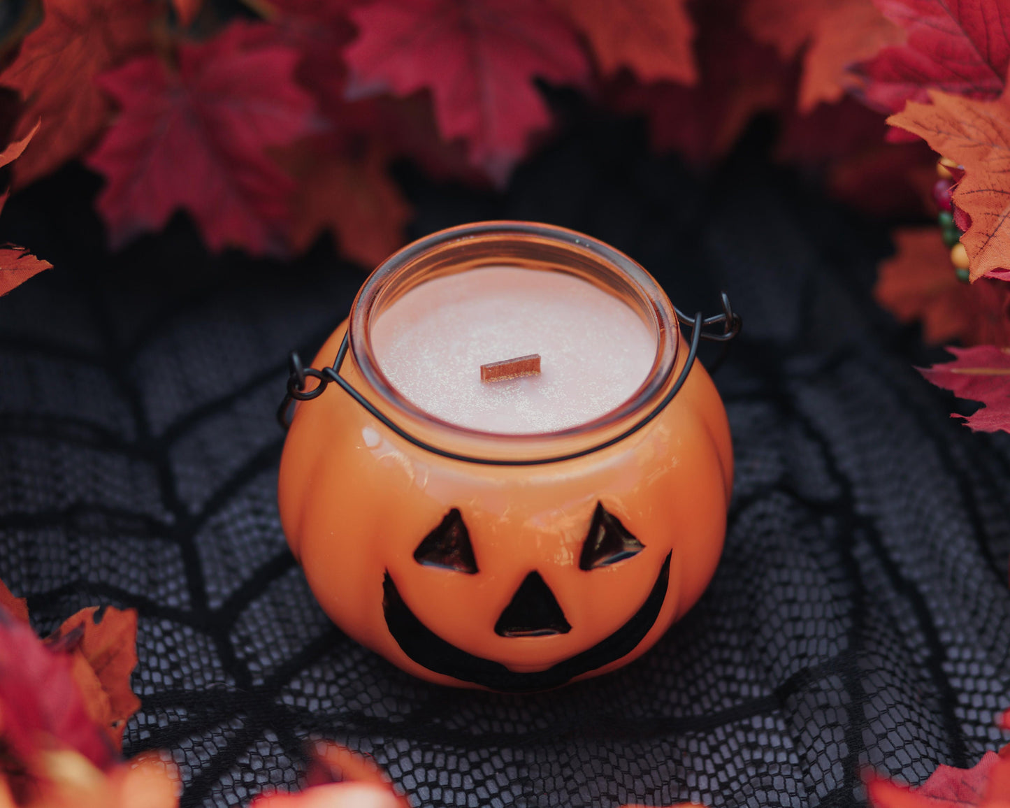 "Jack-O'Lantern" 🎃  Pumpkin Chai Scented Candle